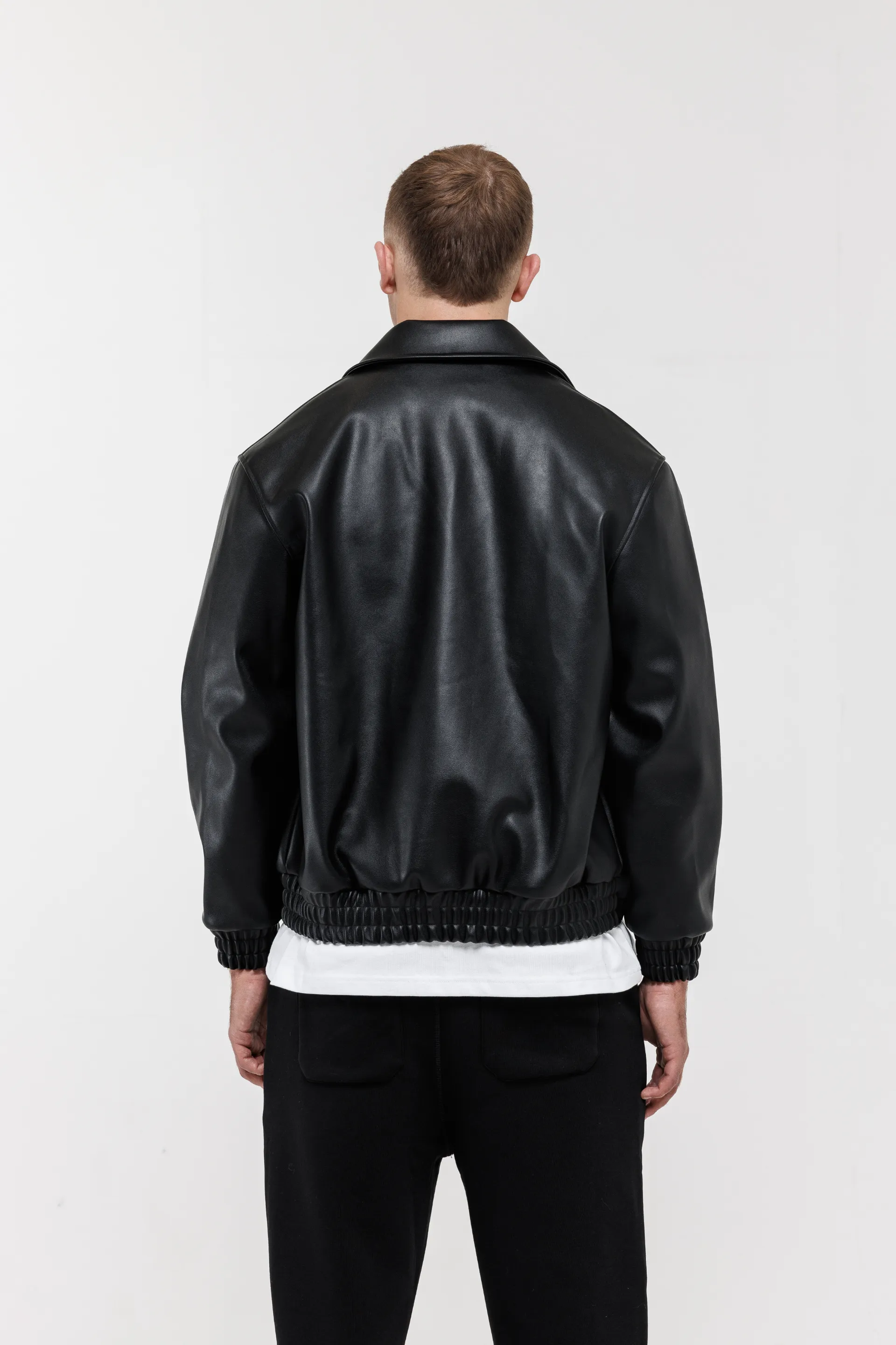 The Classic Varsity Jacket - BLACK