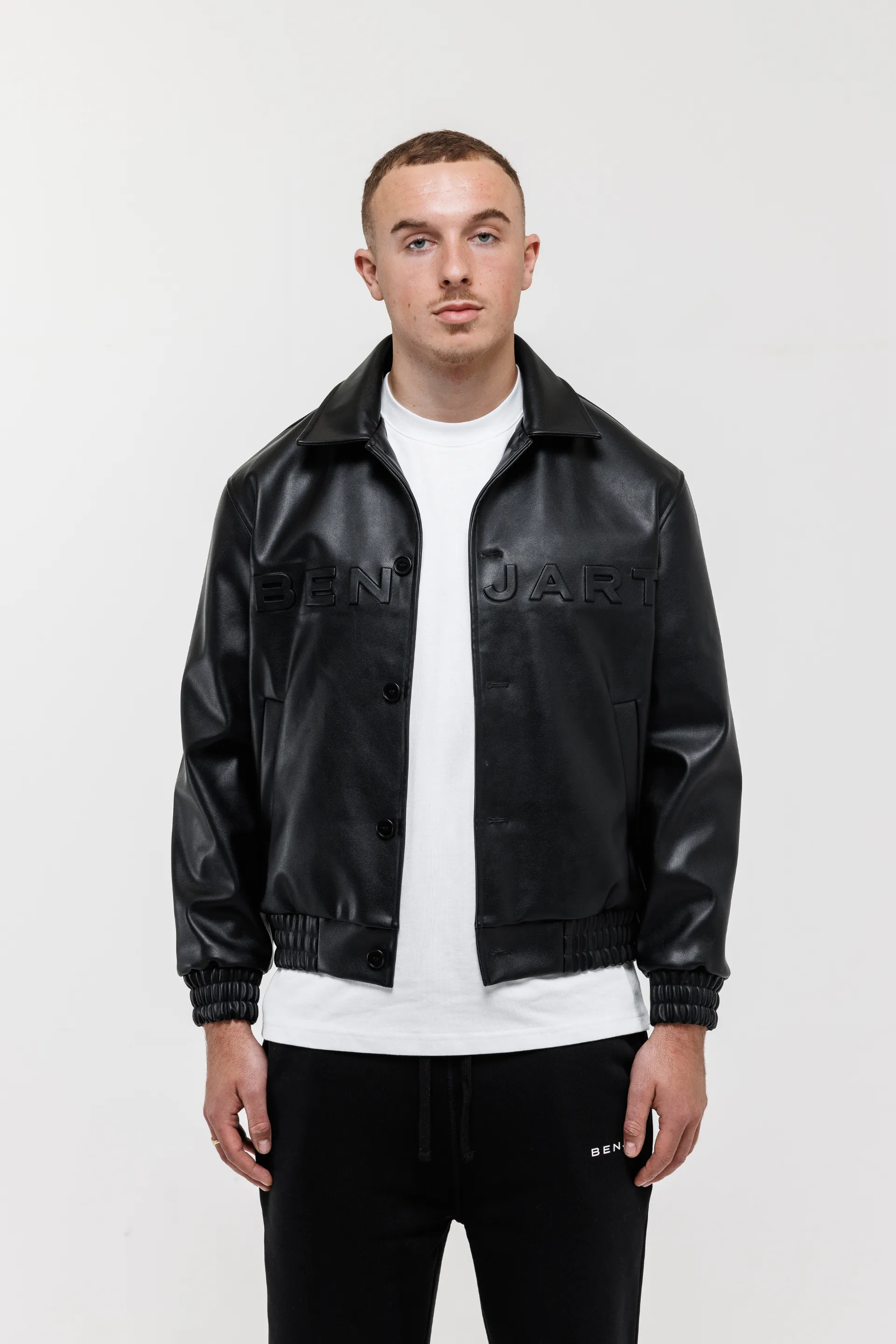 The Classic Varsity Jacket - BLACK